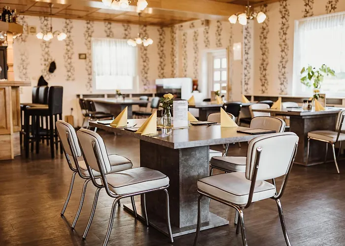 Rebentisch - Restaurant * האסלפלדה