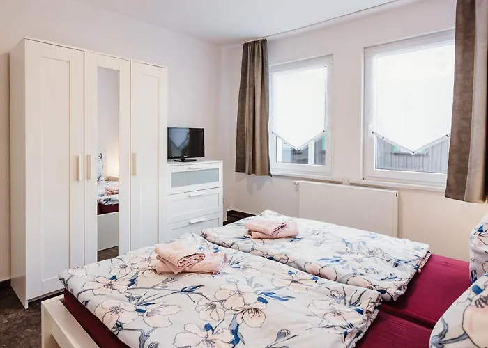 Rebentisch - Restaurant האסלפלדה