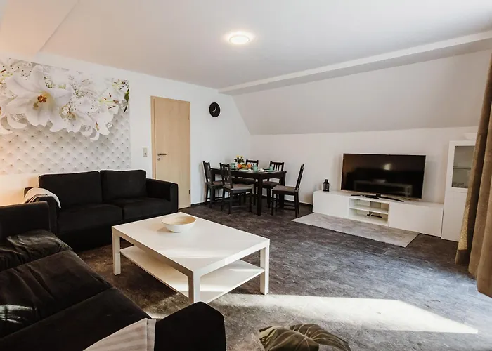 Rebentisch - Restaurant מלון *