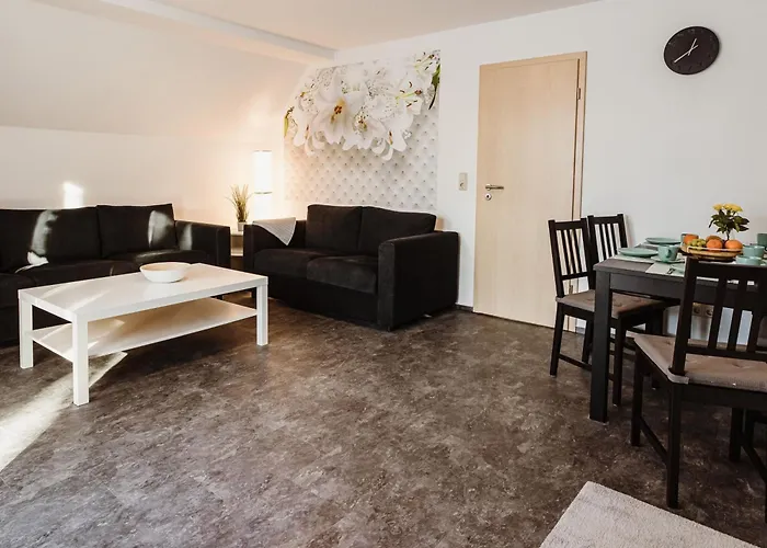 Rebentisch - Restaurant מלון *